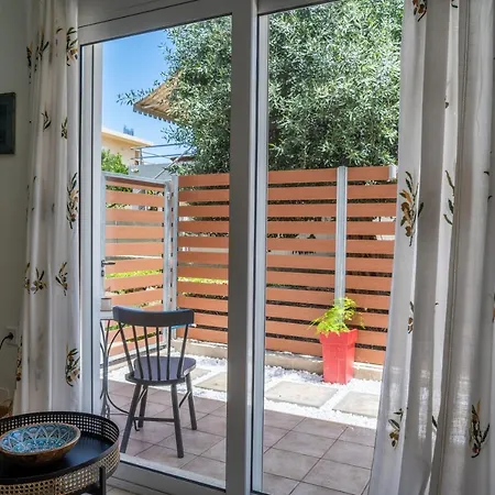 Apartment The Garden Of Zephyrus - Halepa Chania (Crete)