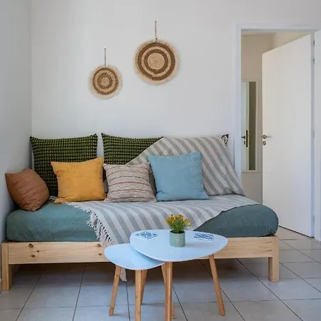 The Garden Of Zephyrus - Halepa Apartment *