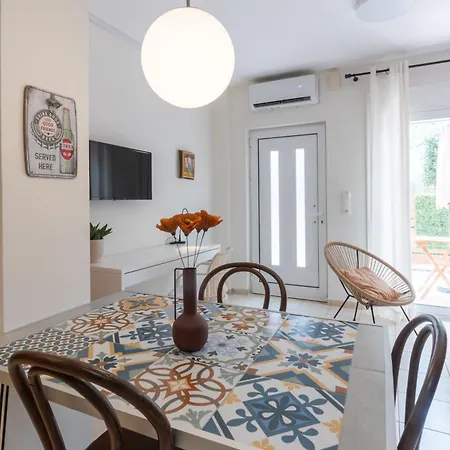 The Garden Of Zephyrus - Halepa Apartment Chania (Crete)
