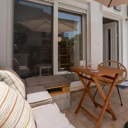 The Garden Of Zephyrus - Halepa Apartment *