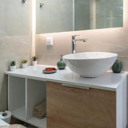 The Garden Of Zephyrus - Halepa