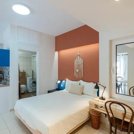 The Garden Of Zephyrus - Halepa Daire *