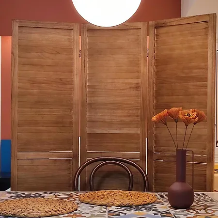 The Garden Of Zephyrus - Halepa Daire