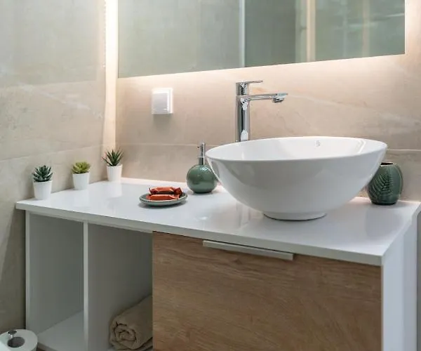 The Garden Of Zephyrus - Halepa