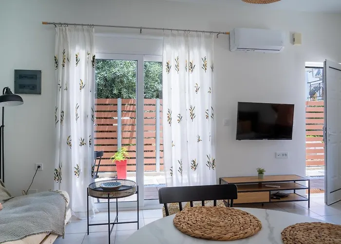 Апартаменты The Garden Of Zephyrus - Halepa