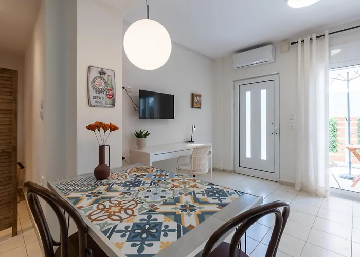 The Garden Of Zephyrus - Halepa * Ханья